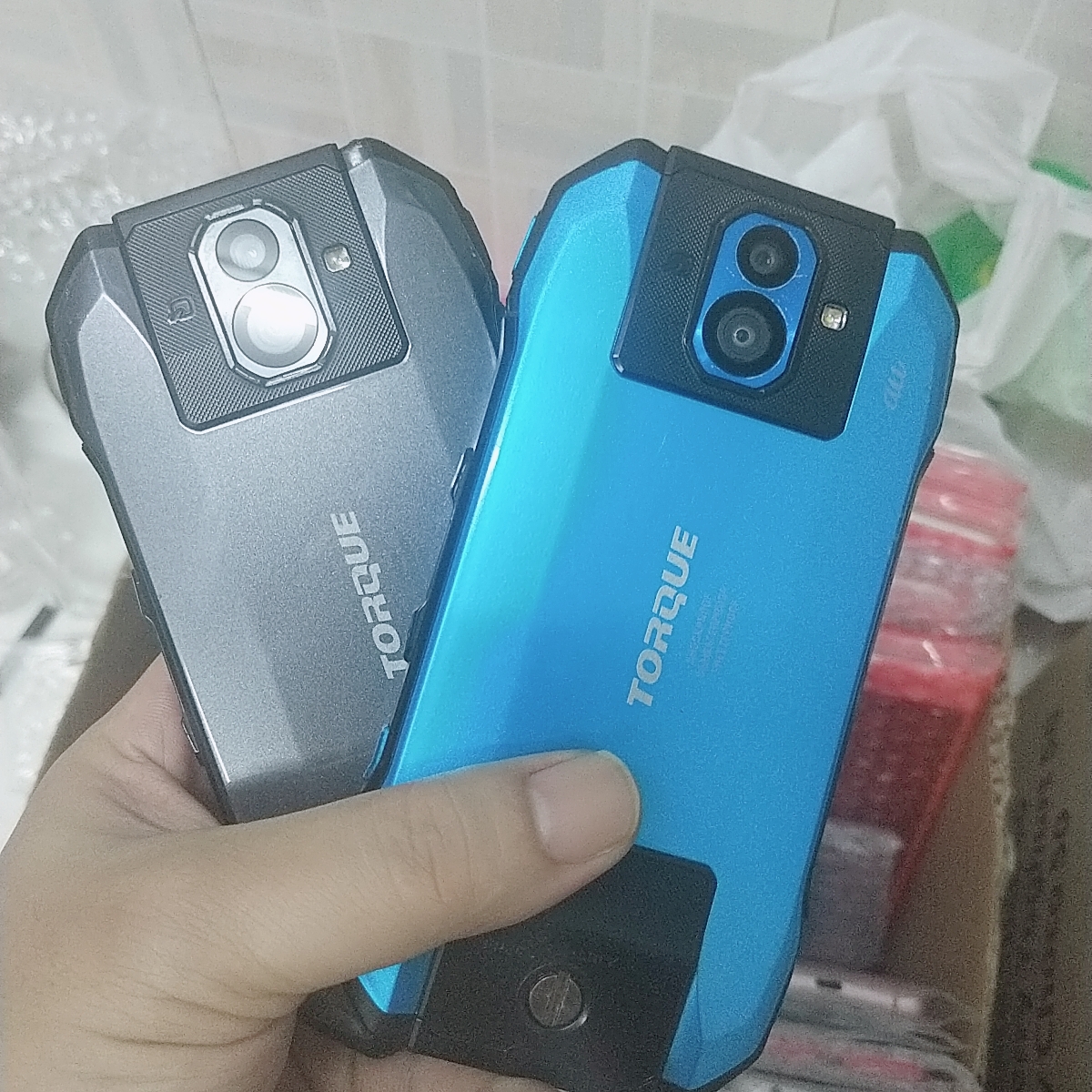 (Tặng Ốp Lưng) Điện Thoại Kyocera Torque G04 - Siêu Phẩm Đến Từ Nhật Bản