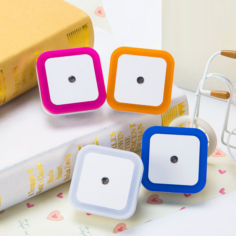 Đèn ngủ hình vuông cảm biến ánh sáng tự động tiết kiệm điện phát sáng trong đêm, đèn ngủ phát sáng, đèn led kiêm đèn ngủ, đèn ngủ cảm biến thông minh