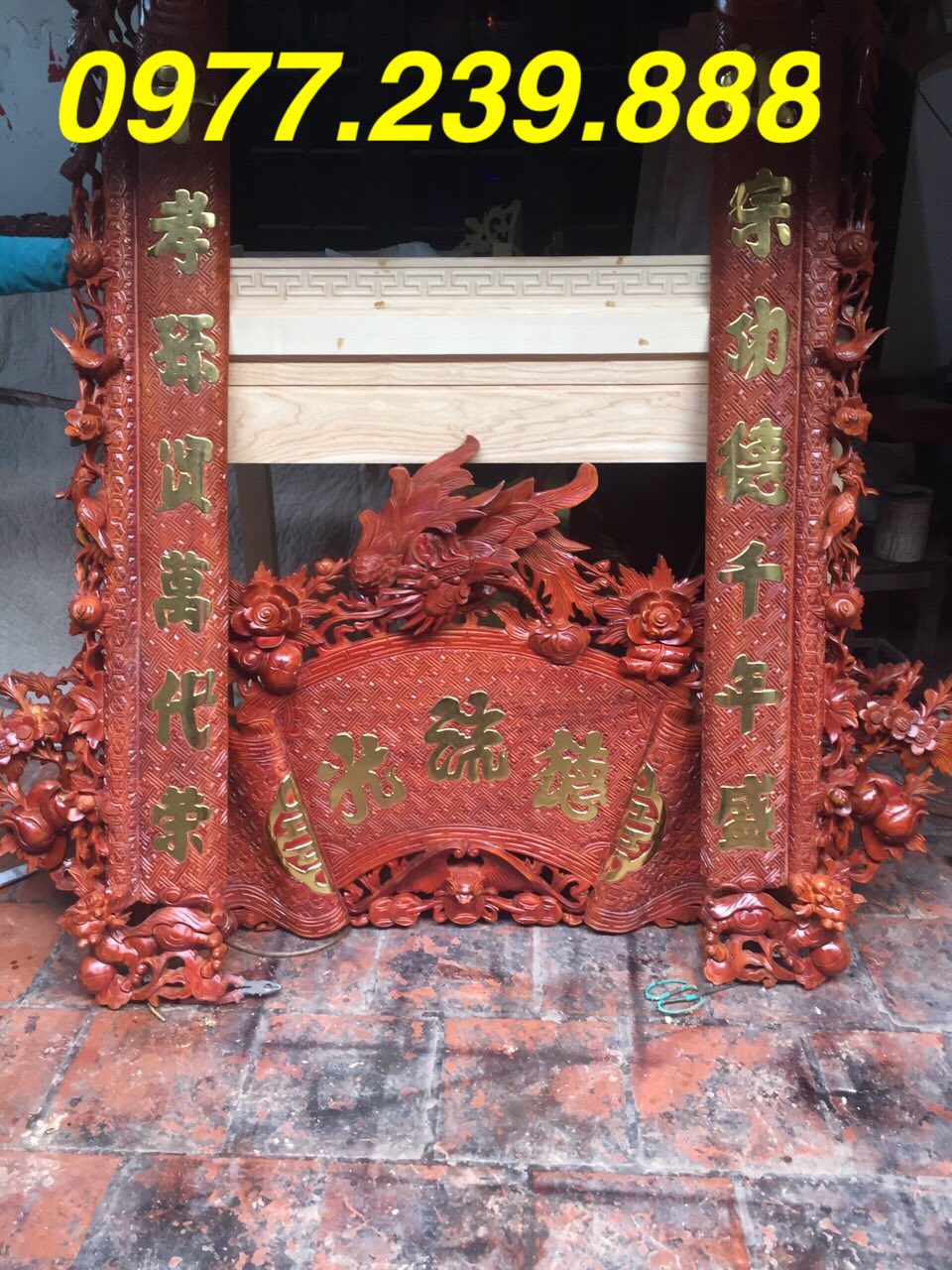 bộ đồ thờ cuốn thư câu đối gỗ gụ