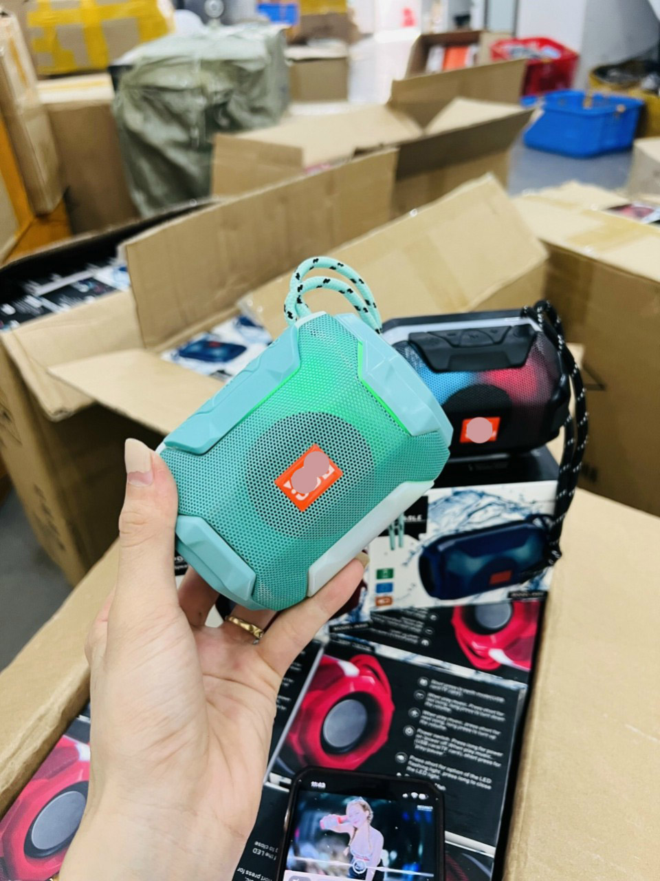 🔥 Top Loa Mini 🔥 Loa Bluetooth Mini A005 - Loa Mini Bluetooth Có Đèn Nháy