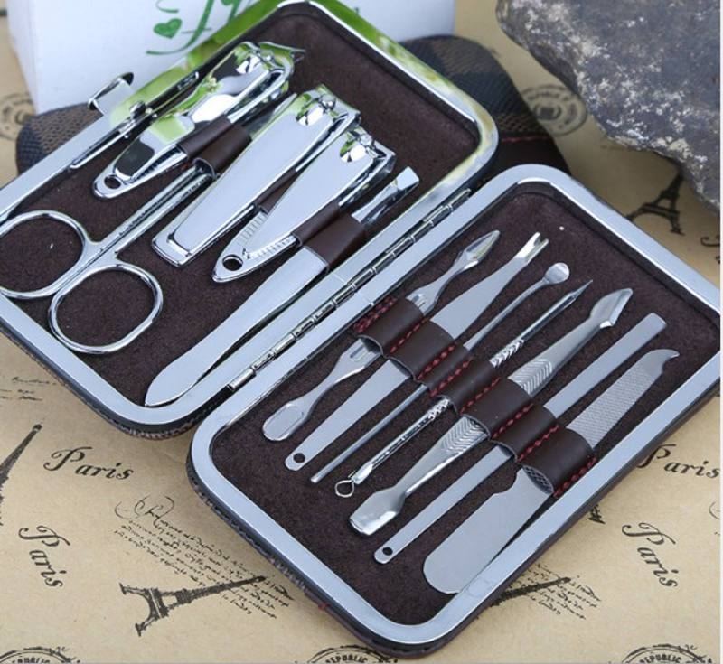 Bộ Bấm Móng Tay 12 Món Cao Cấp