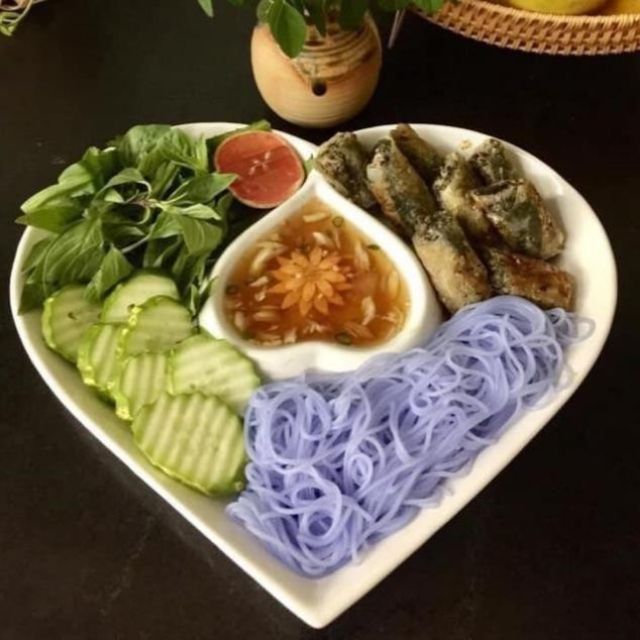Đĩa tim sứ trắng Bát Tràng (hàng đẹp)