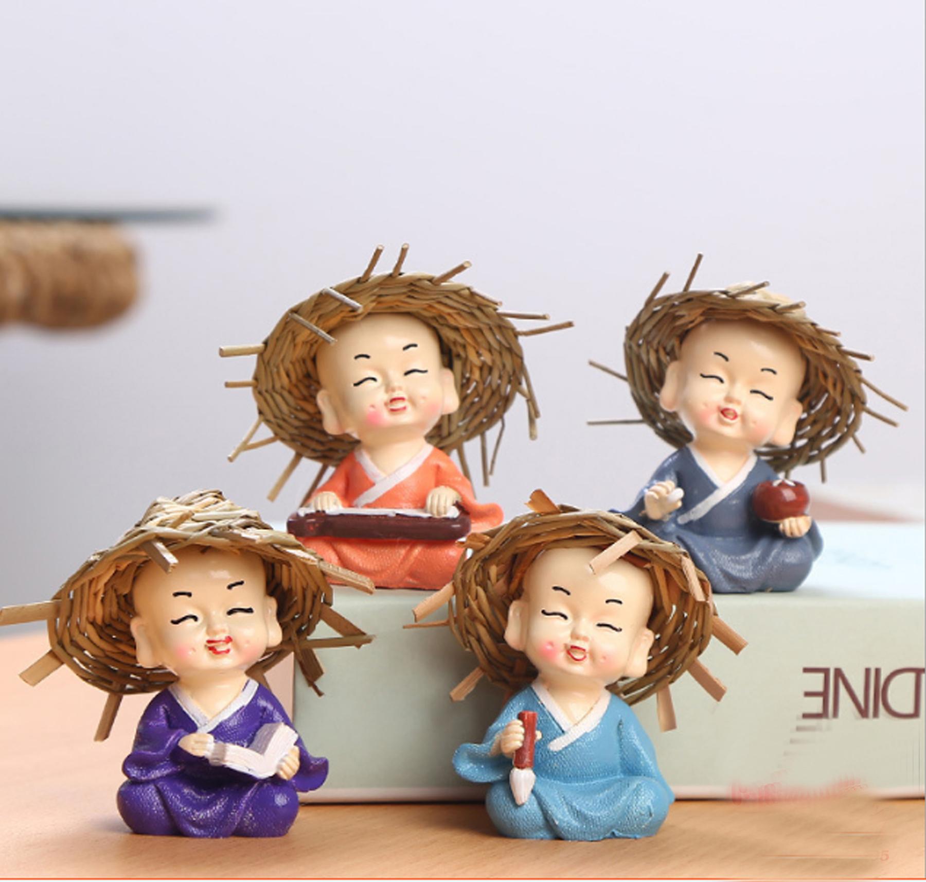 Bộ 4 tượng Cầm Kỳ Thi Họa đội nón rơm