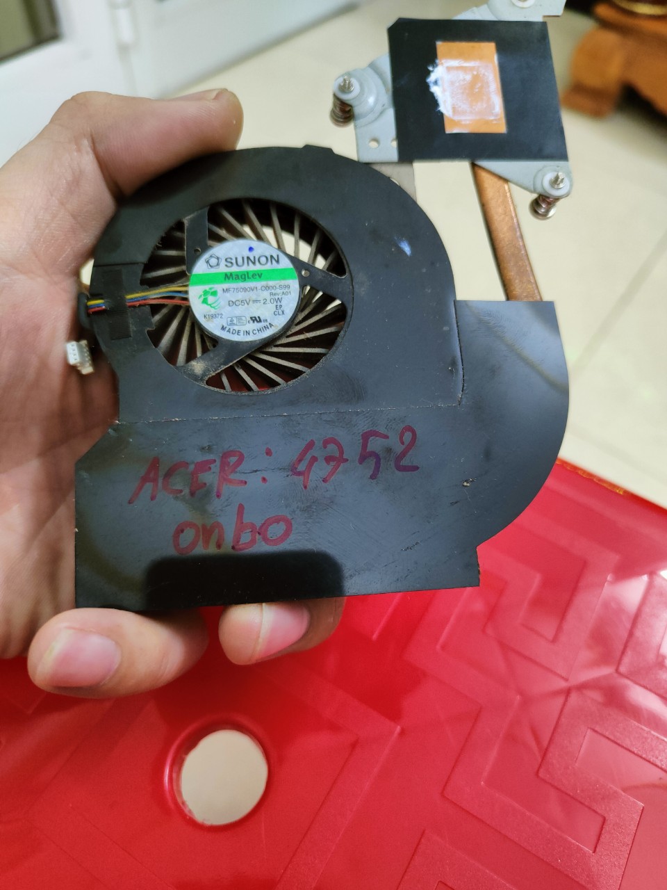 quạt tản nhiệt laptop acer 4752