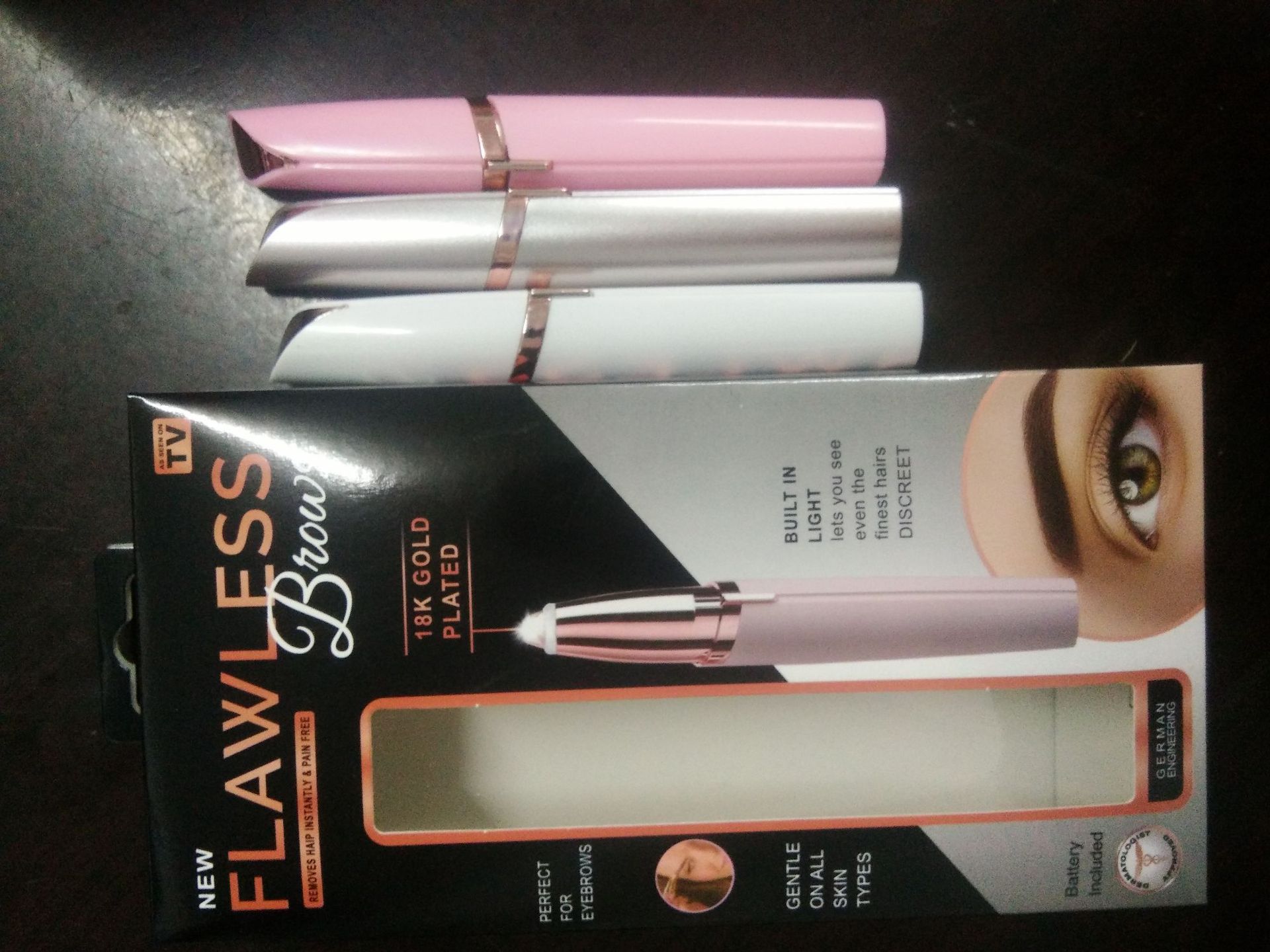 máy tỉa chân mày Flawless