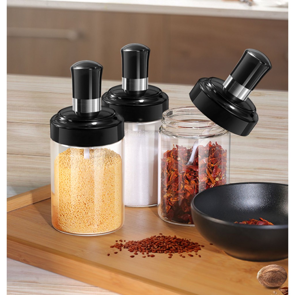 Lọ đựng giá vị có thìa