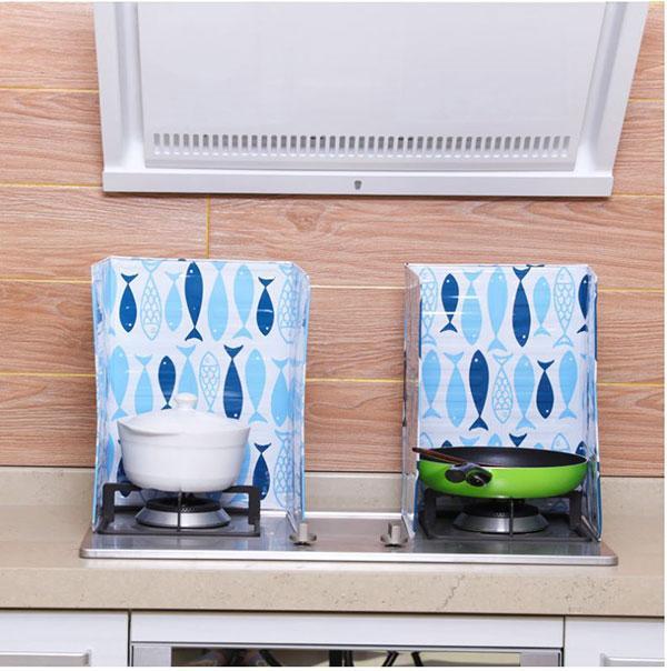 Vách ngăn tấm chắn chống văng dầu mỡ giữ gìn vệ sinh bếp 32 x 84cm
