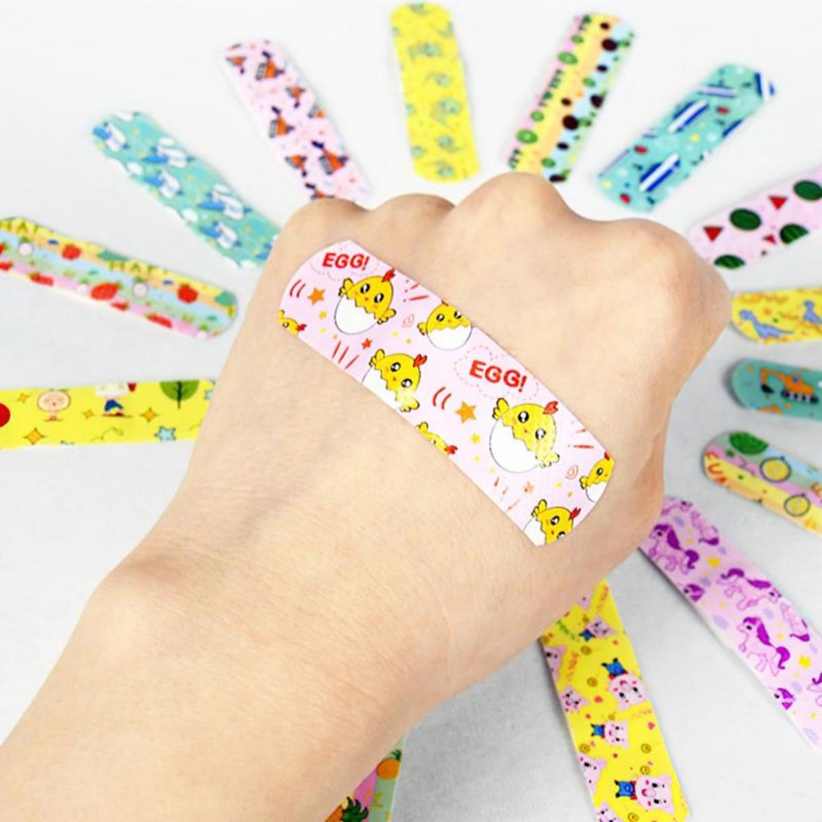 Hộp 120 Miếng Dán Vết Thương Cute