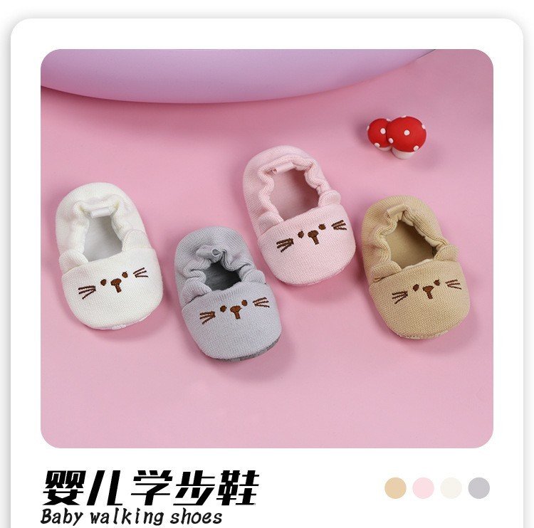 Giày đan len hình chuột dễ thương cho bé