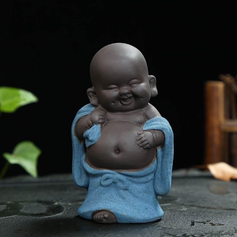 [HCM]Tượng chú tiểu hành hương bằng gốm tử sa