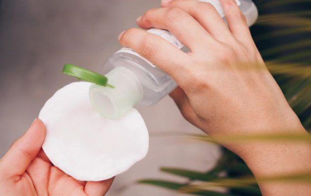 [Hàng tặng không bán - HB Gift] - Hộp bông tẩy trang Simple (mẫu ngẫu nhiên)