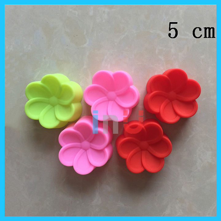 HCM - Combo 5 khuôn silicon cupcake hoa sứ 5cm