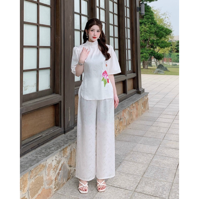 DỒ LAM ĐI LỄ CHÙA  -LỤA GẤM