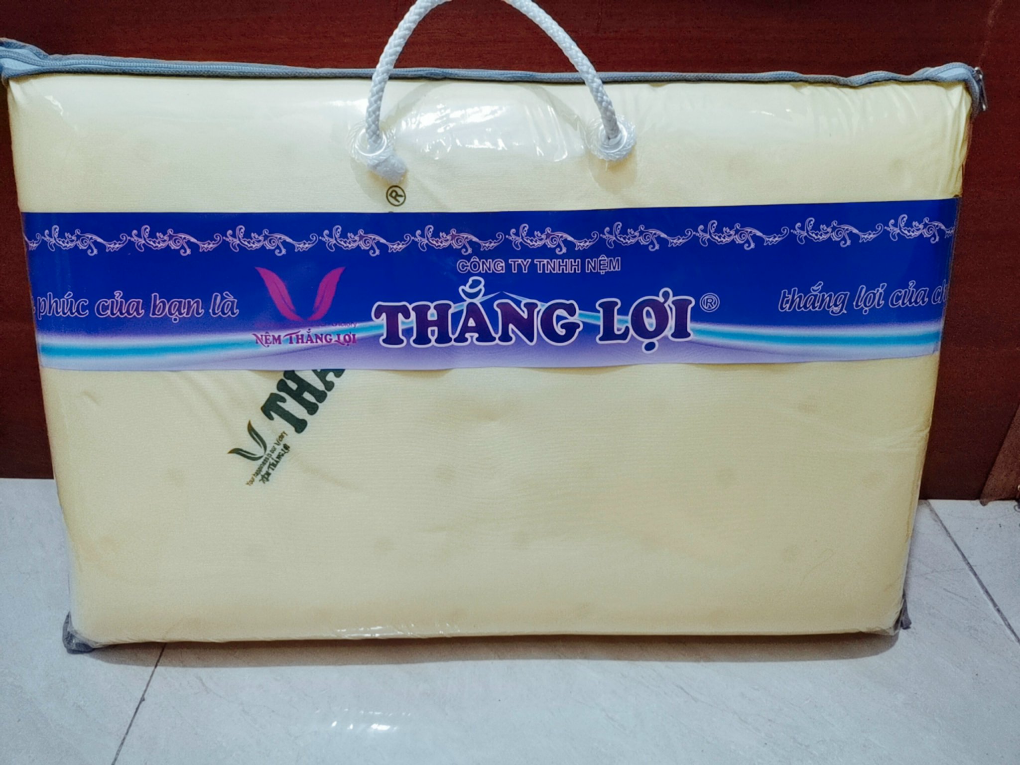[HCM]GỐI CAO SU NON THẮNG LỢI CAO CẤP (Kích thước 50cm x 70cm)