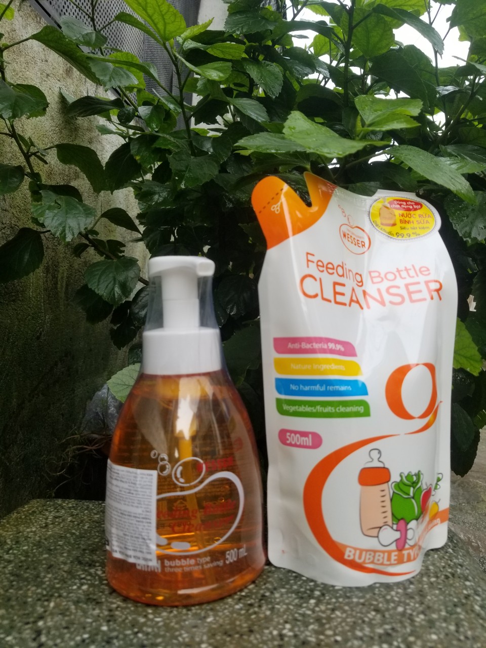 Combo nước rửa bình sữa Wesser gồm 1 bình 500ml và 1 bịch 500ml