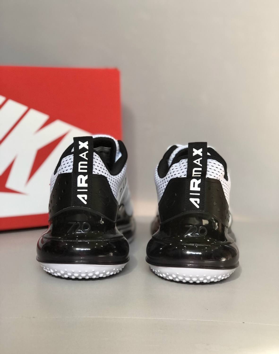 Giày Đế Hơi NIKE AIR MAX 720