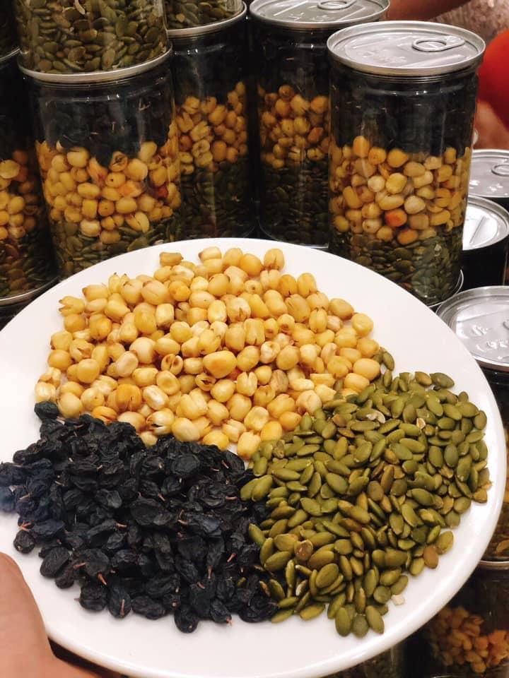 Hạt Sen Bí Nho Mix Cực Ngon 450G