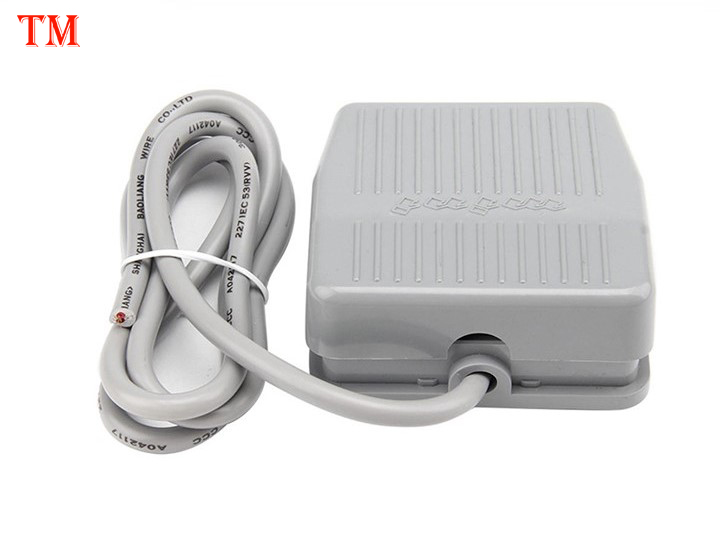 Công Tắc Bàn Đạp Chân 250VAC-10A
