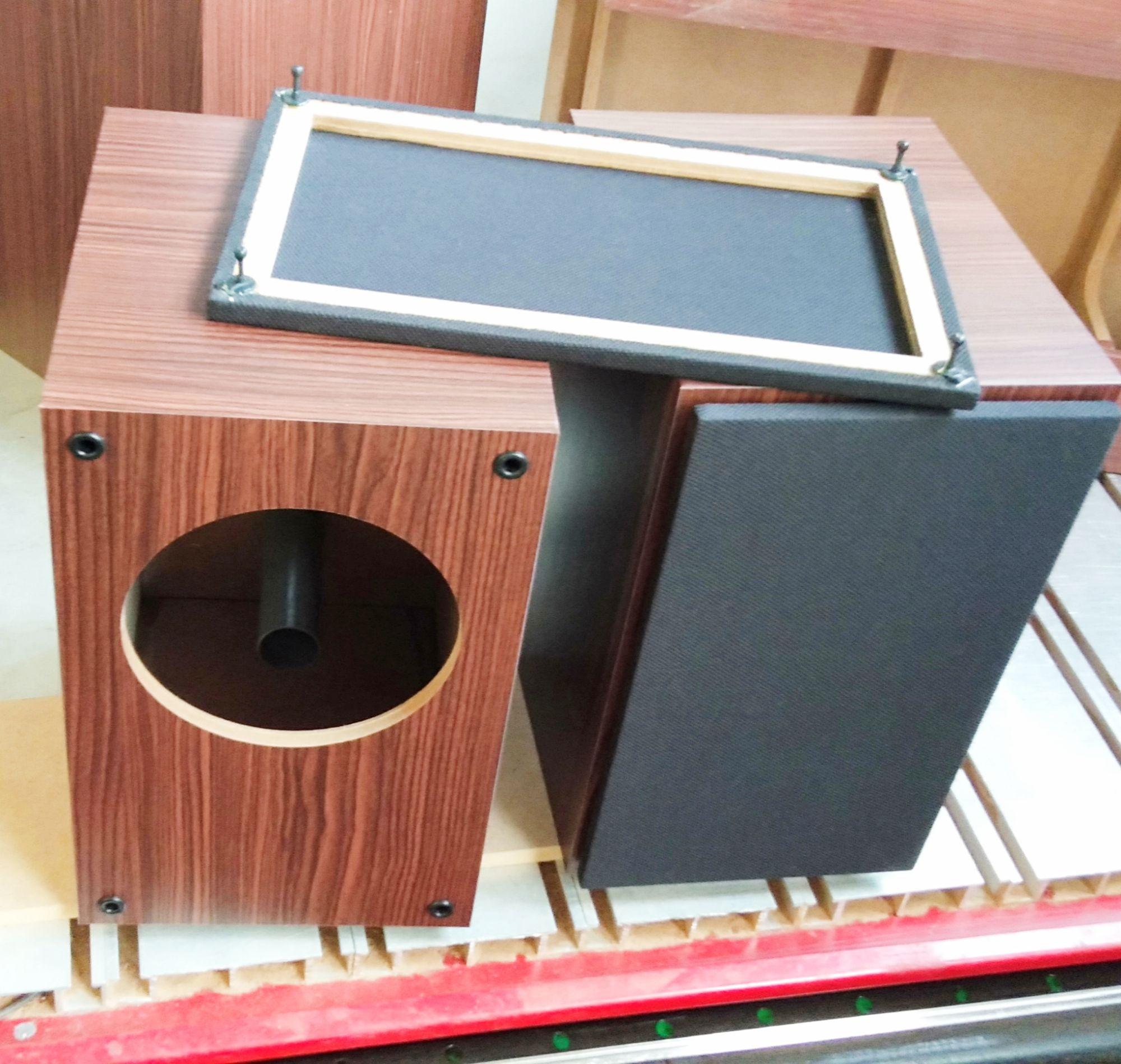 Thùng loa toàn dải bass 16cm có ê căng