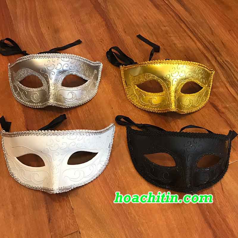 Mặt Nạ Hoàng Tử hóa trang tiệc