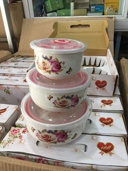 Bộ 3 bát sứ có nắp hút chân không cao cấp