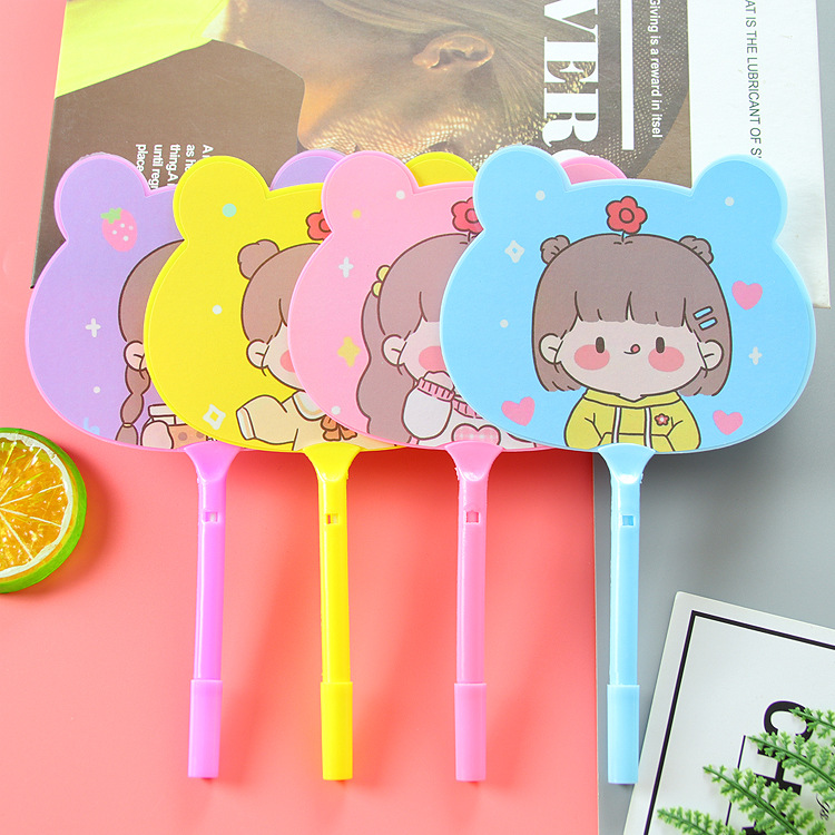 Bút bi quạt mực xanh in hình cô gái cute