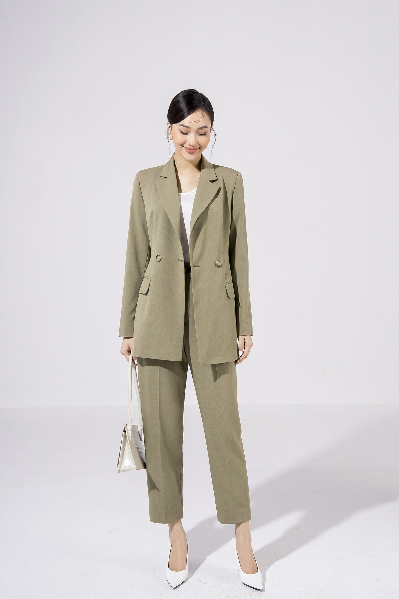 Áo vest nữ công sở Eva de Eva 22SQAE007X