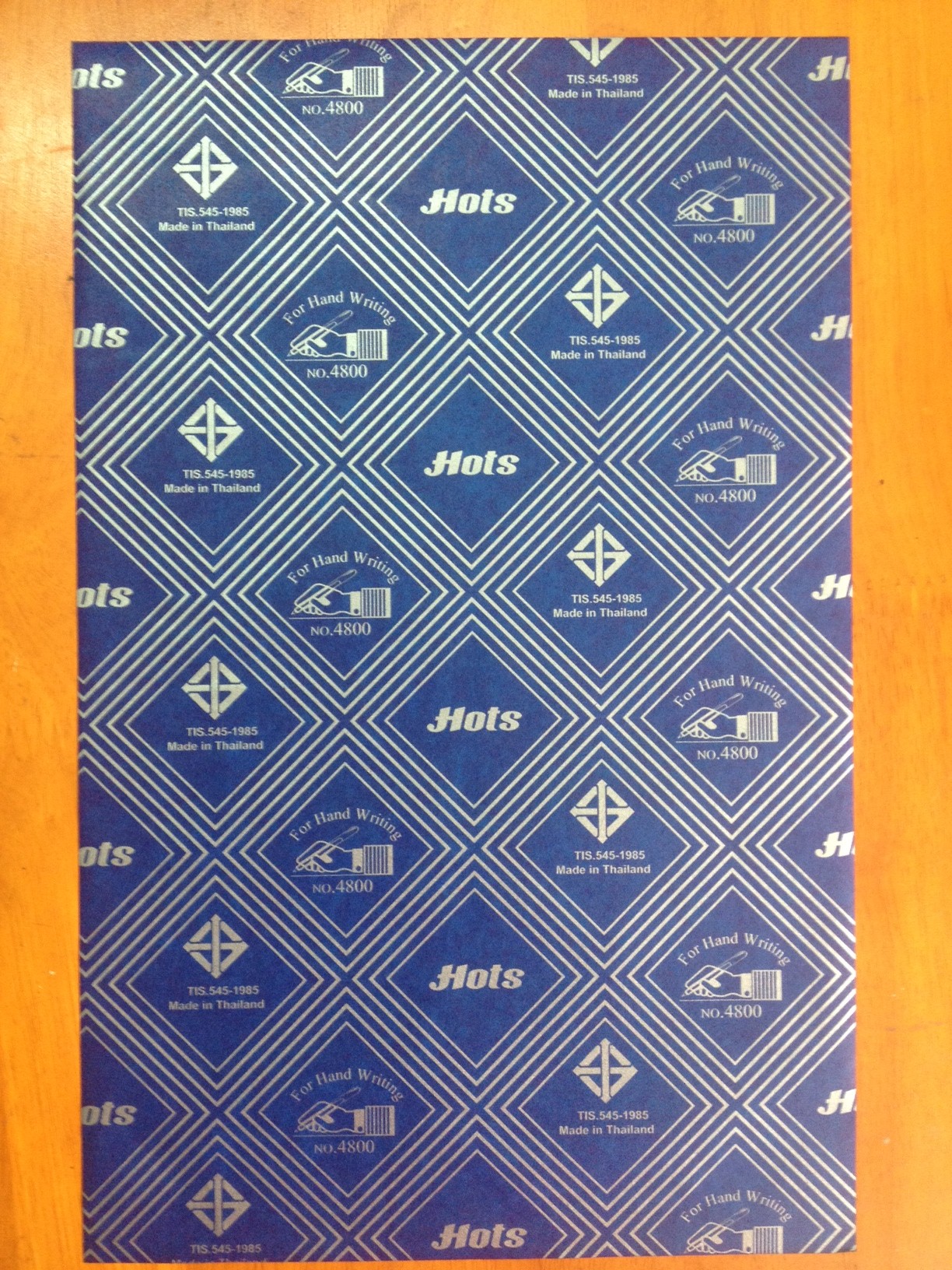 giấy than (carbon) HOTS - Size A4 màu ĐEN - Made in Thái Lan
