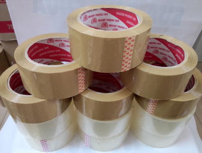 Băng keo 1 cuộn, để dán thùng