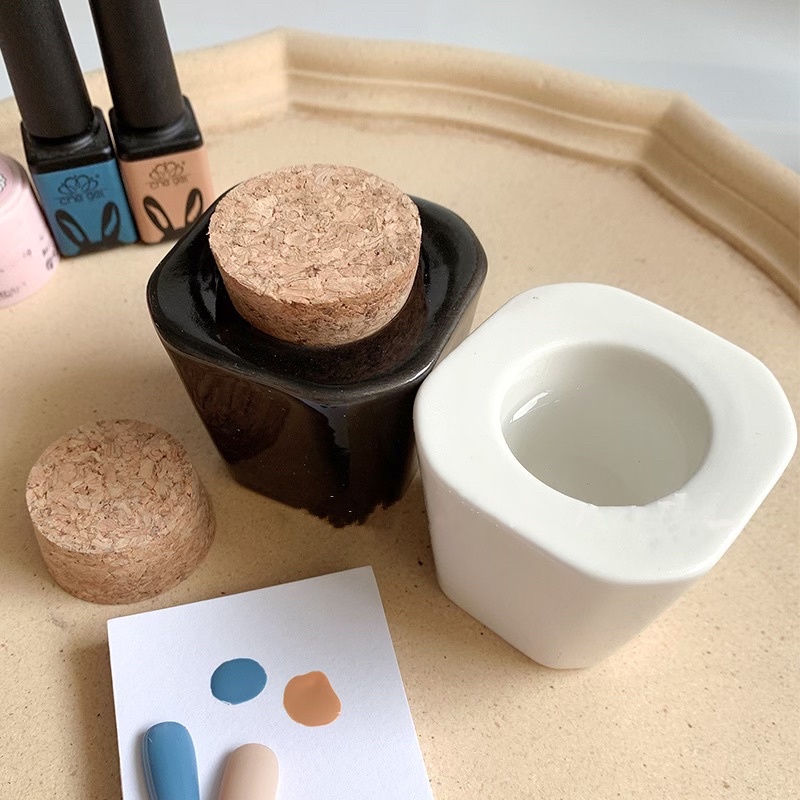 Cốc đựng dung dịch  đựng chất lỏng làm nail