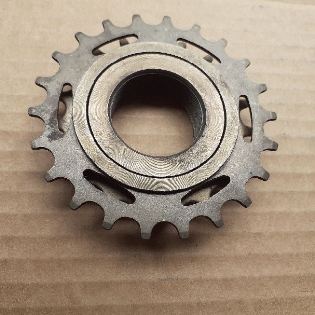 Líp Xe Đạp 3 Tầng
