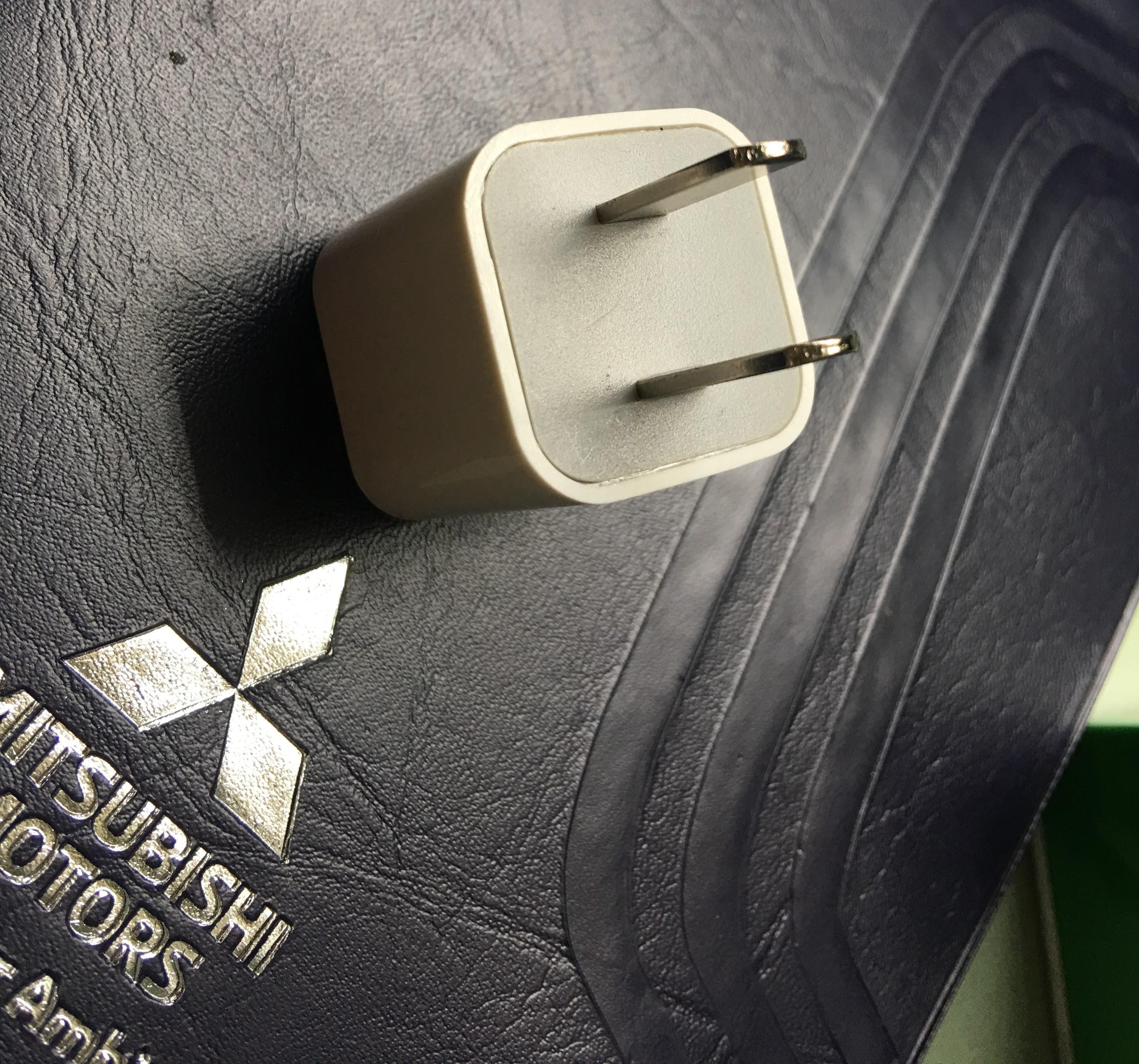 [HCM]Củ sạc Hoco UH102 1A