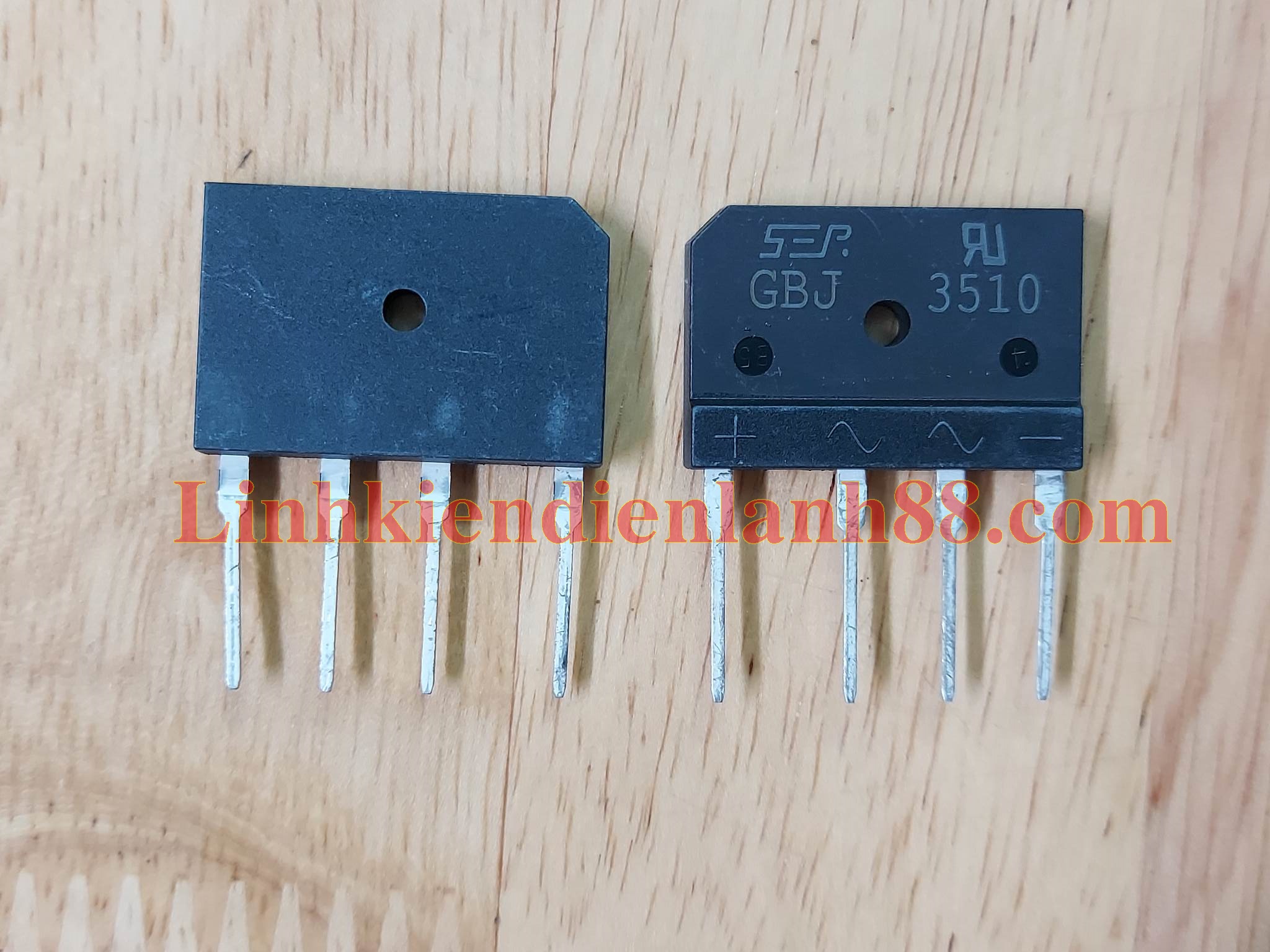 Cầu Diode GBJ3510 35A 1000V Mới (có thể thay thế KBJ3510 , GBJ2510 ..)