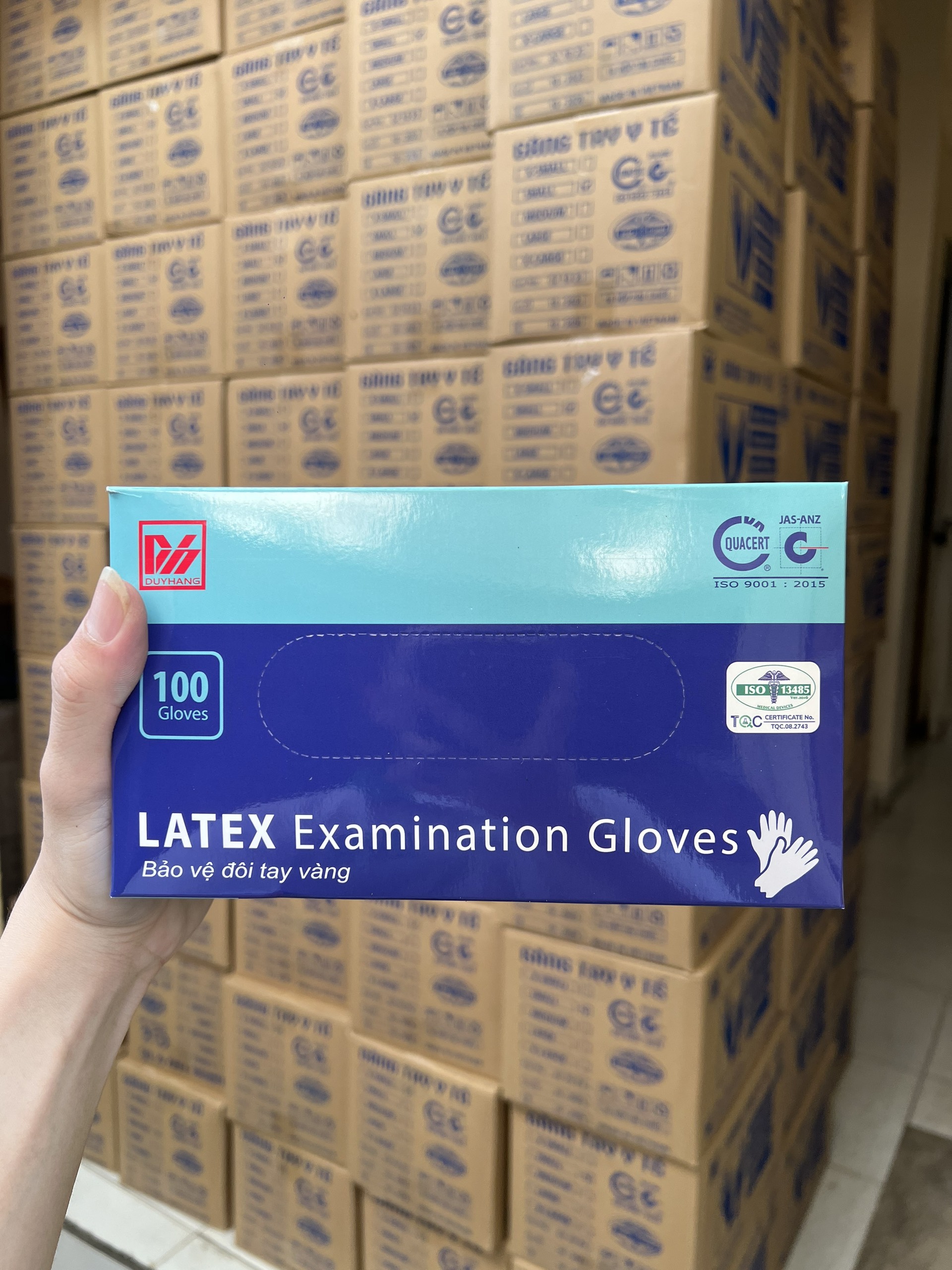 Găng Tay Y Tế Có Bột Duy Hàng – Latex Trắng – Hộp 100 cái – Vật Tư Y Tế