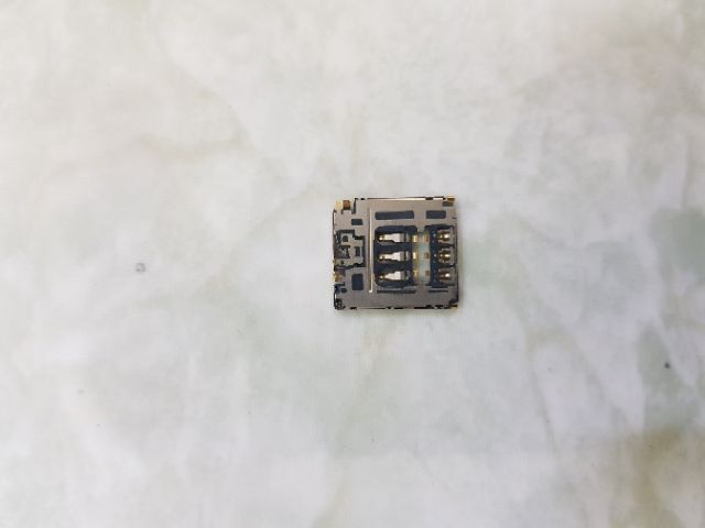 [HCM]Ổ sim Blackberry Z30/Z20/Z3/Q5