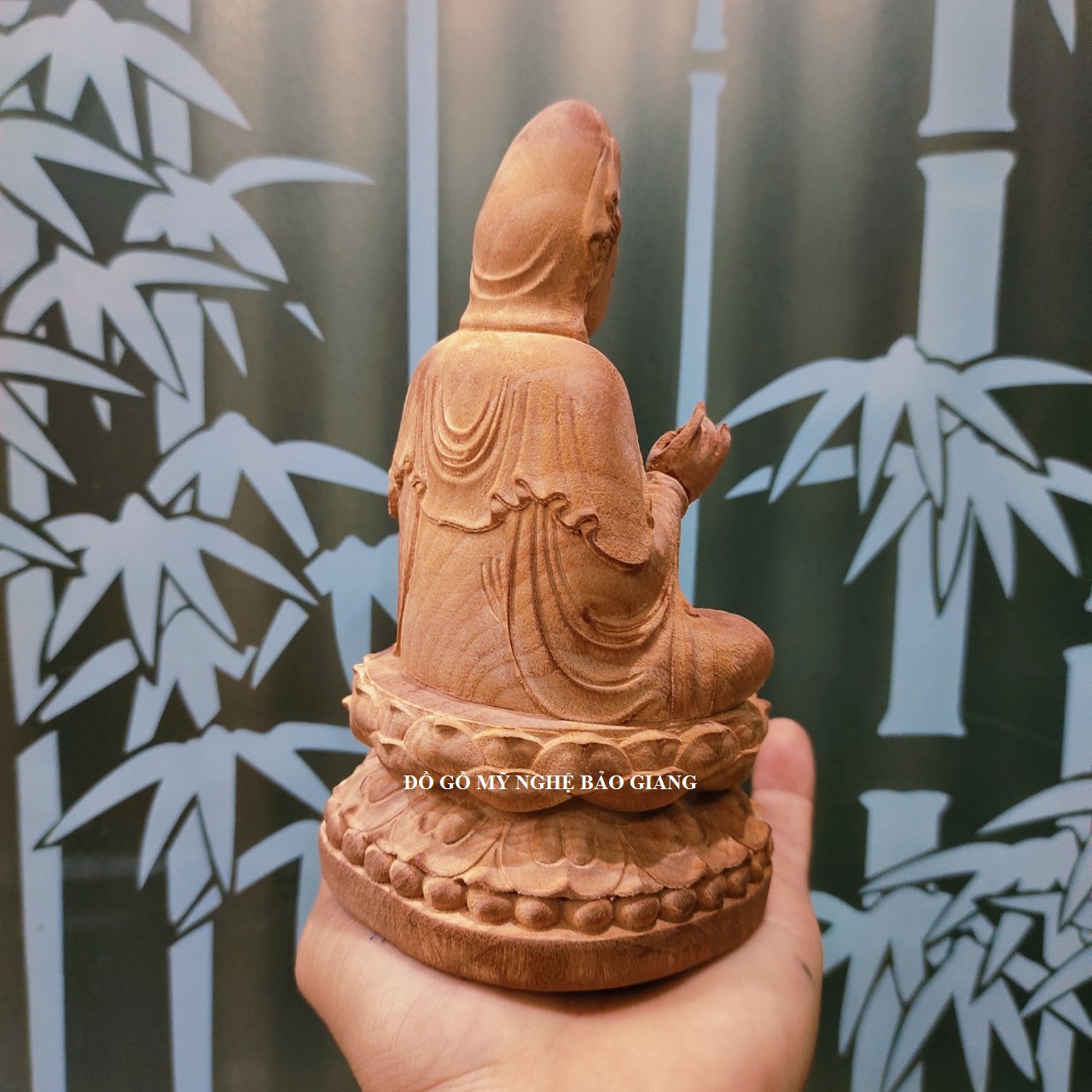 Tượng phật bà quan âm gỗ xá xị