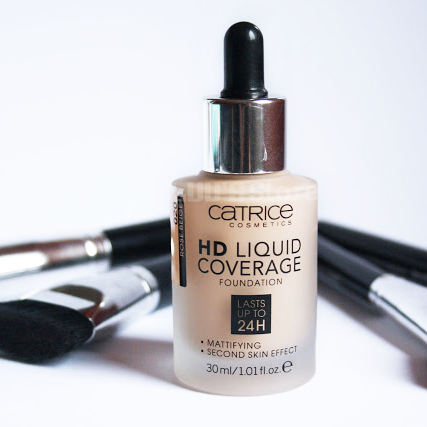 Kem nền Catrice 24H HD Liquid Coverage Foundation