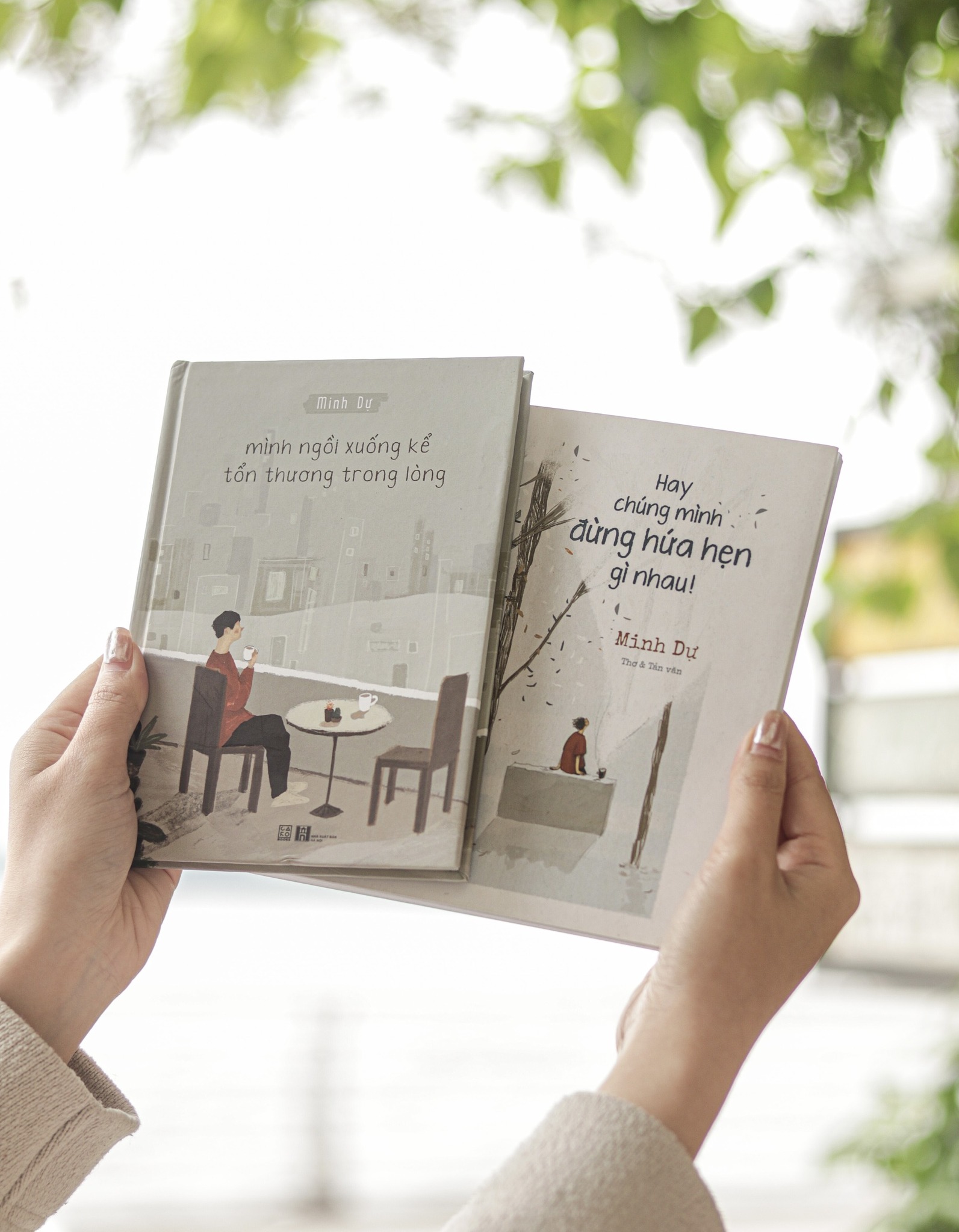 Sách - COMBO Mình ngồi xuống kể tổn thương trong lòng + Hay chúng mình đừng hứa hẹn gì nhau - Minh Dự