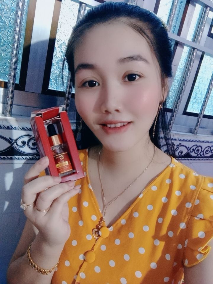 Serum Nhân Sâm Phục hồi da mỏng chỉ đỏ