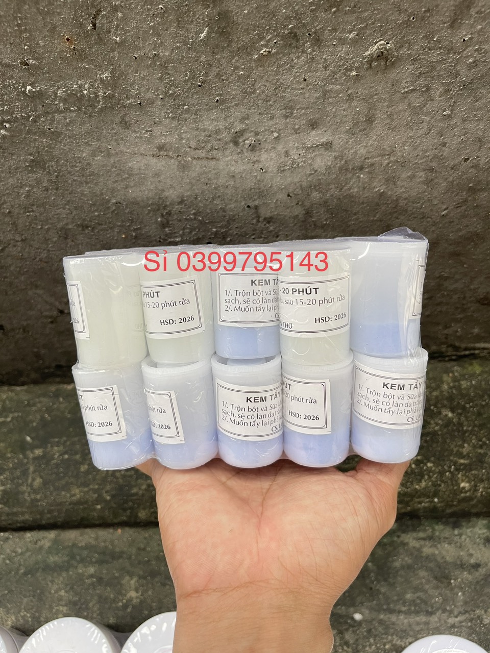 Cặp kem tẩy trắng da cấp tốc