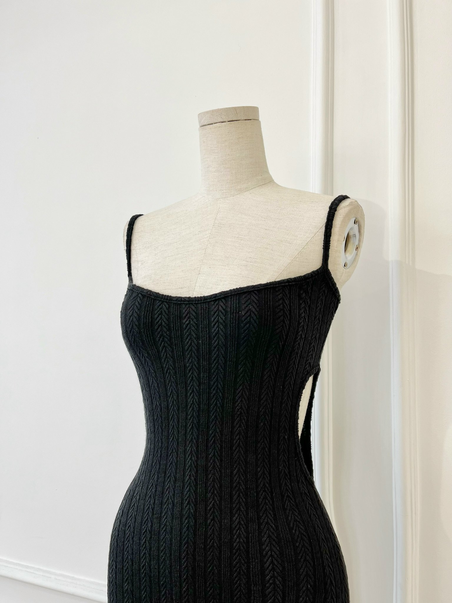 [Ảnh thật] Đầm thun body 2 dây cut out eo sexy