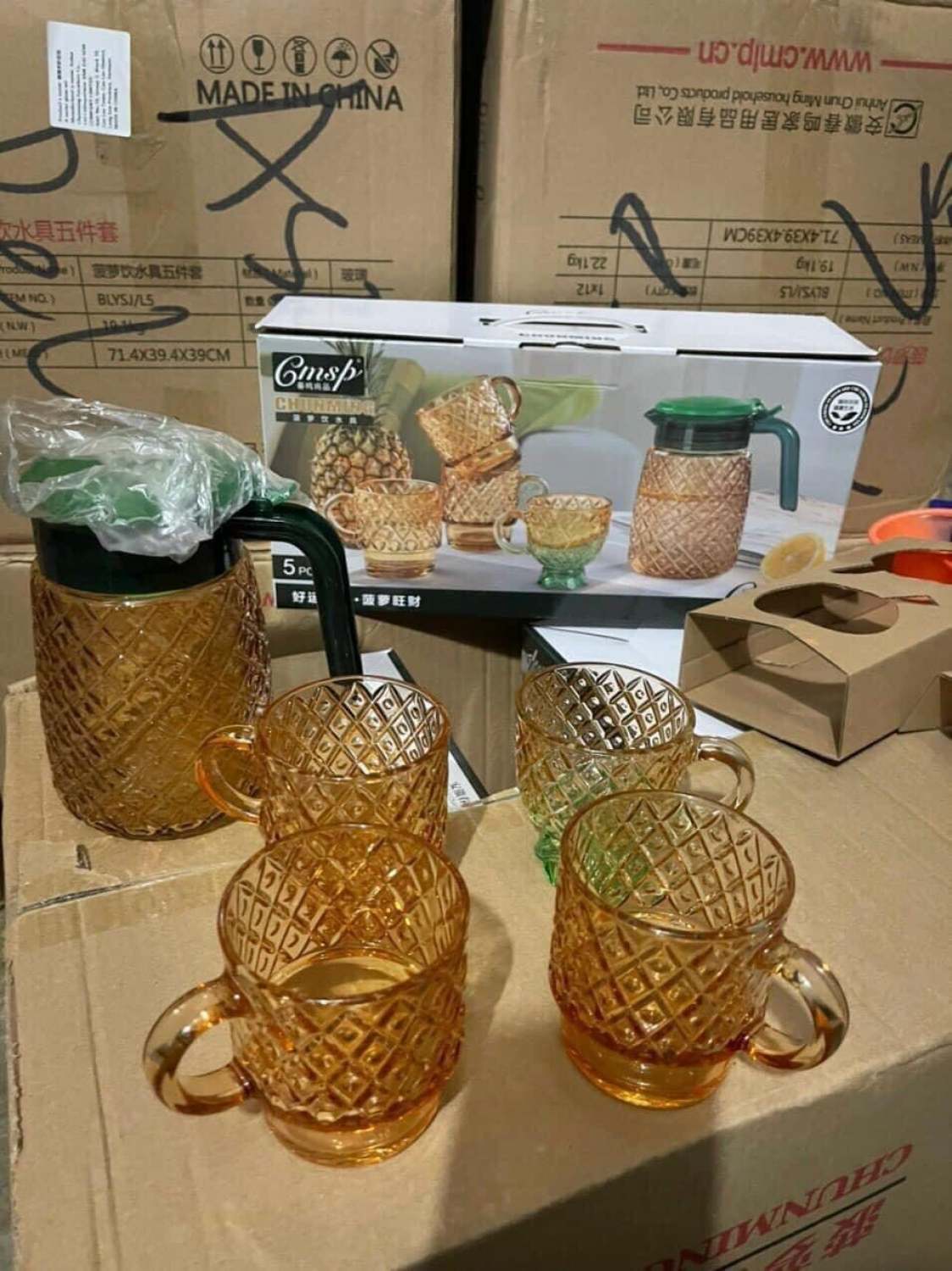 Bộ bình ly thuỷ tinh hình quả dứa