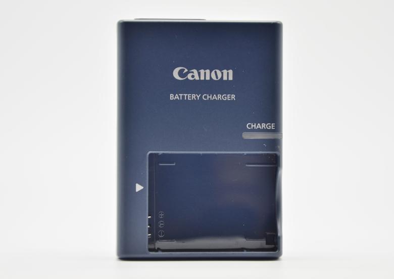 Sạc pin máy ảnh Canon NB-5L CB-2LXE