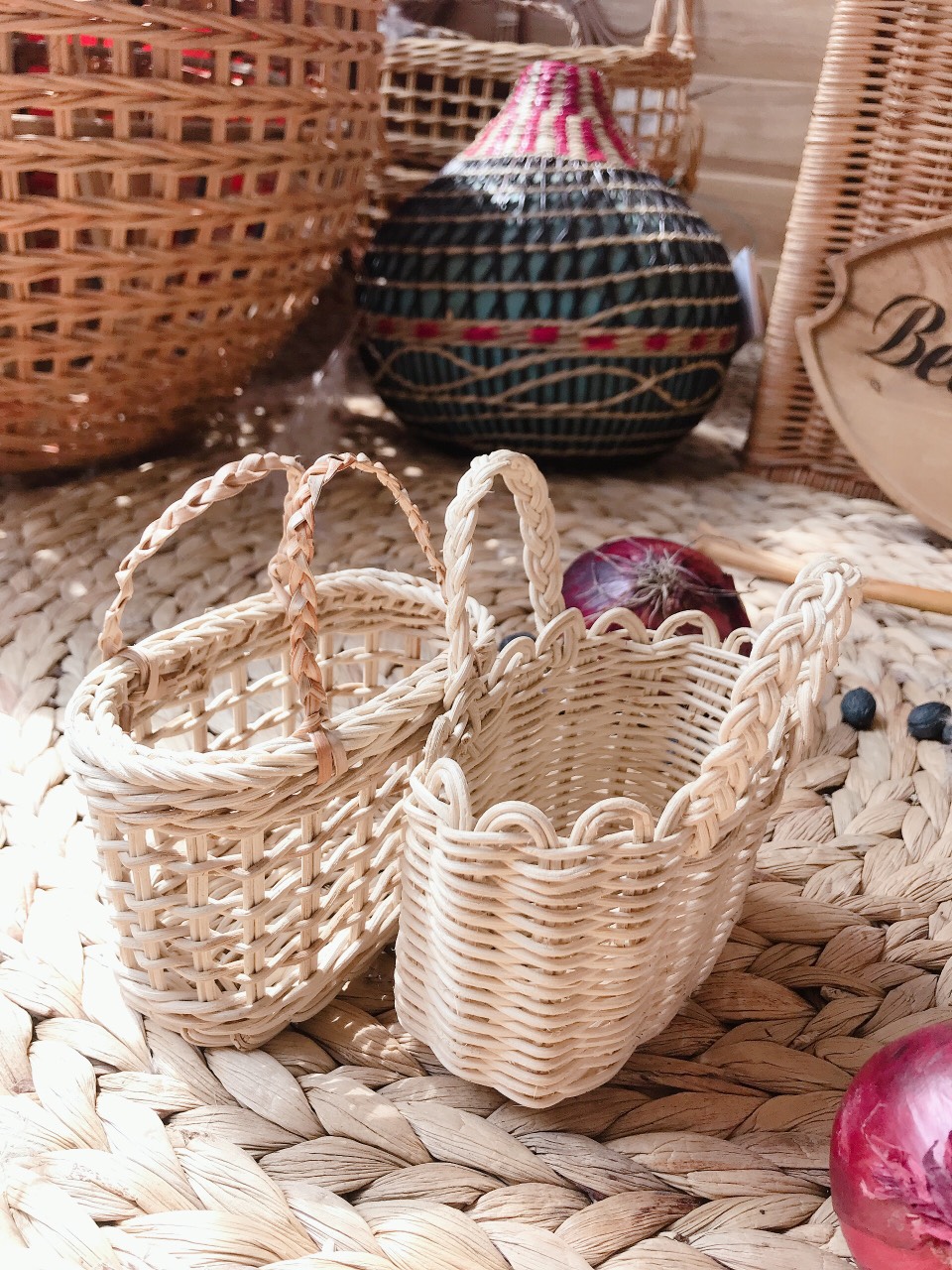 Giỏ Mây Siêu Xinh XắnPhong cách vintage boho mini siêu nhỏ dùng để trang trí Phòng bé