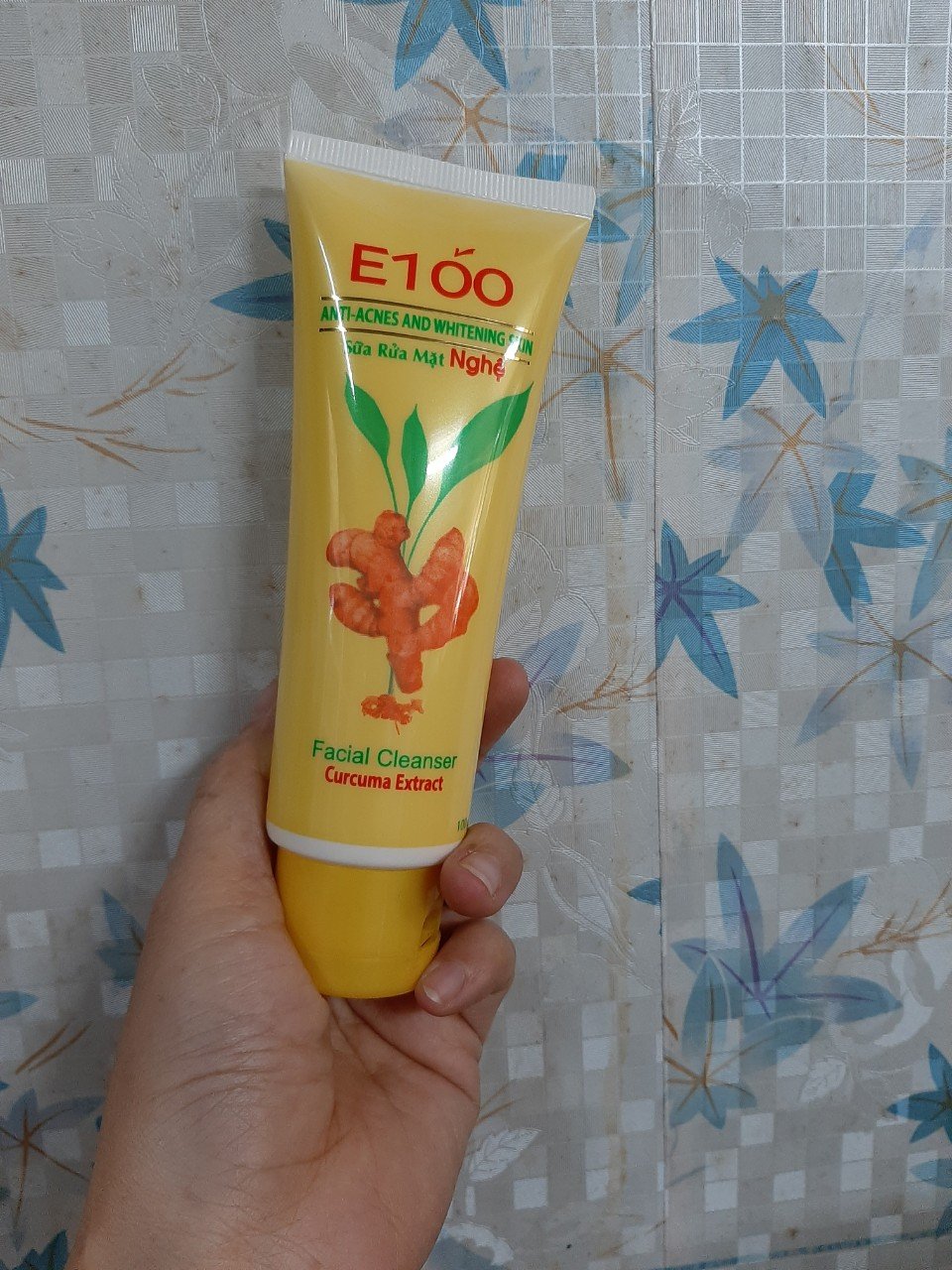 Sửa rửa mặt e100 nghệ 100g
