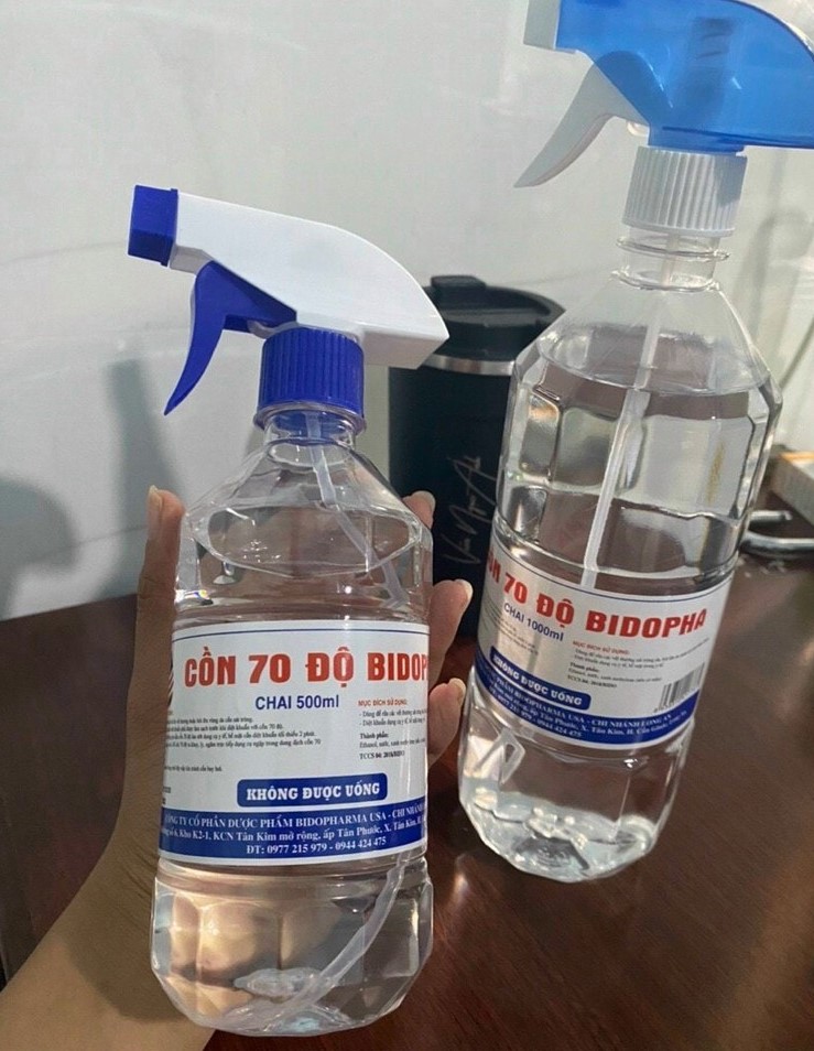 Cồn 70 độ BIDOPHA PHARMA (chai 500ml có vòi xịt)