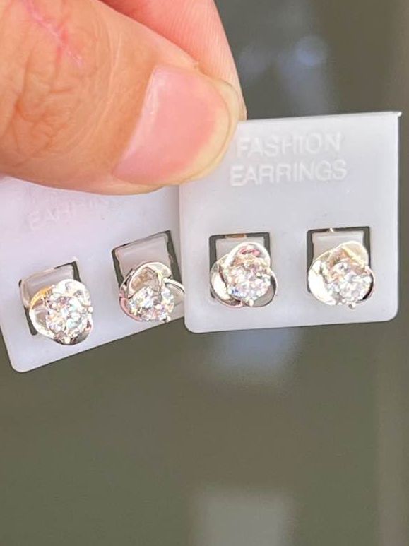Bông tai Bạc 925 đính đá CZ Yuumigems