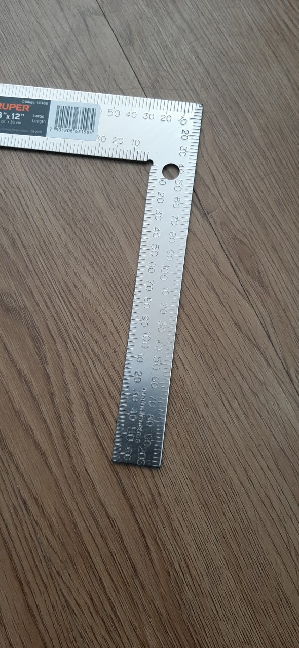 Thước ê ke góc 20cmx30cm Truper - 14386