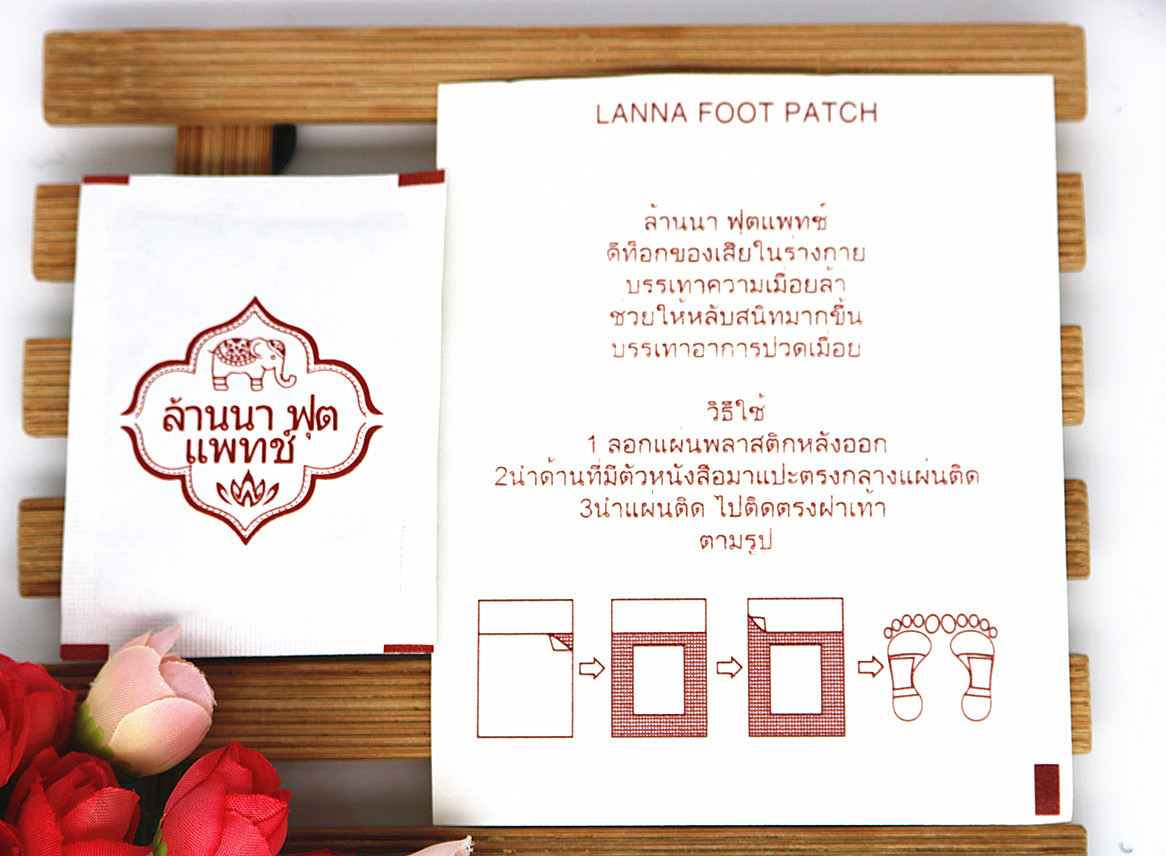 Combo 10 miếng dán thải độc bàn chân Lanna Foot Patch Thái Lan