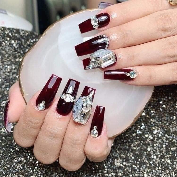 Đá chân keo Mix Size khay 12 ô Trắng, AB (7 màu)